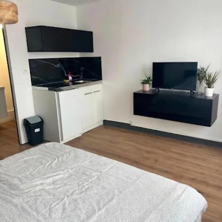 Appt 7 A Deux Pas De La Gare شقة